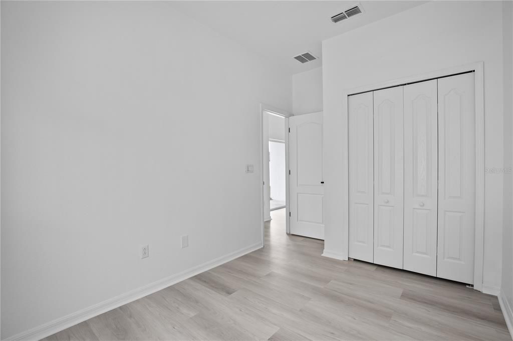 For Sale: $385,000 (4 beds, 2 baths, 1540 Square Feet)