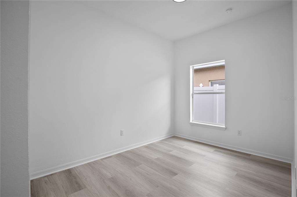 For Sale: $385,000 (4 beds, 2 baths, 1540 Square Feet)