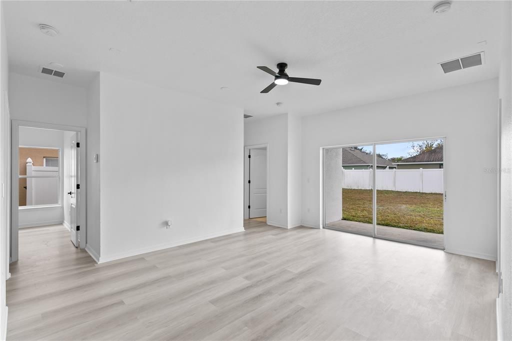 For Sale: $385,000 (4 beds, 2 baths, 1540 Square Feet)