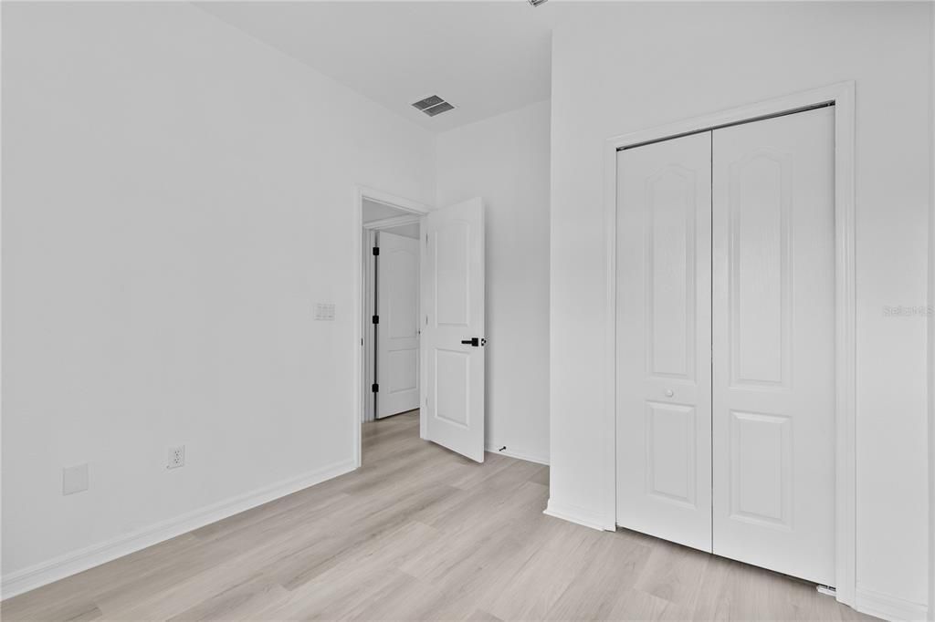 For Sale: $385,000 (4 beds, 2 baths, 1540 Square Feet)