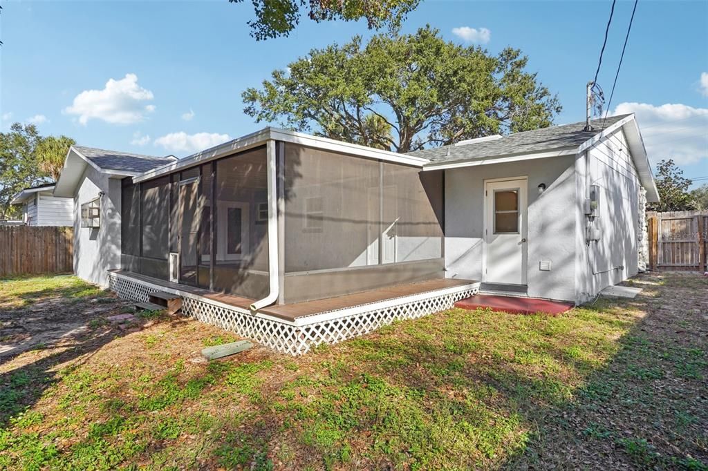 En Venta: $274,900 (3 camas, 2 baños, 1394 Pies cuadrados)