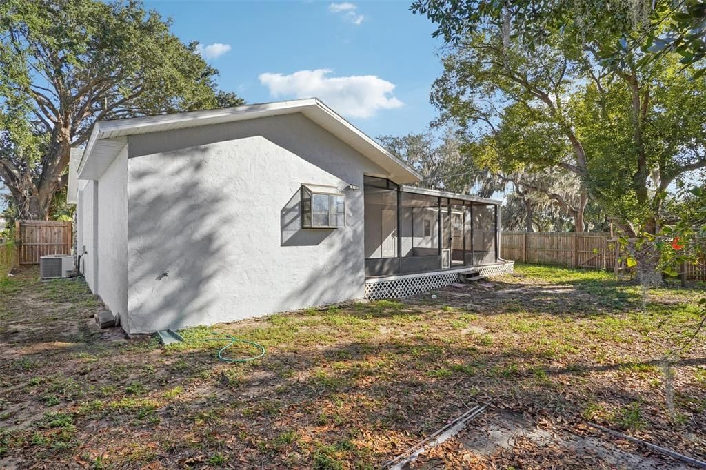 En Venta: $274,900 (3 camas, 2 baños, 1394 Pies cuadrados)