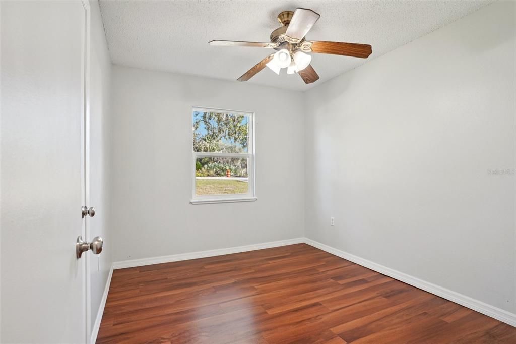 En Venta: $274,900 (3 camas, 2 baños, 1394 Pies cuadrados)