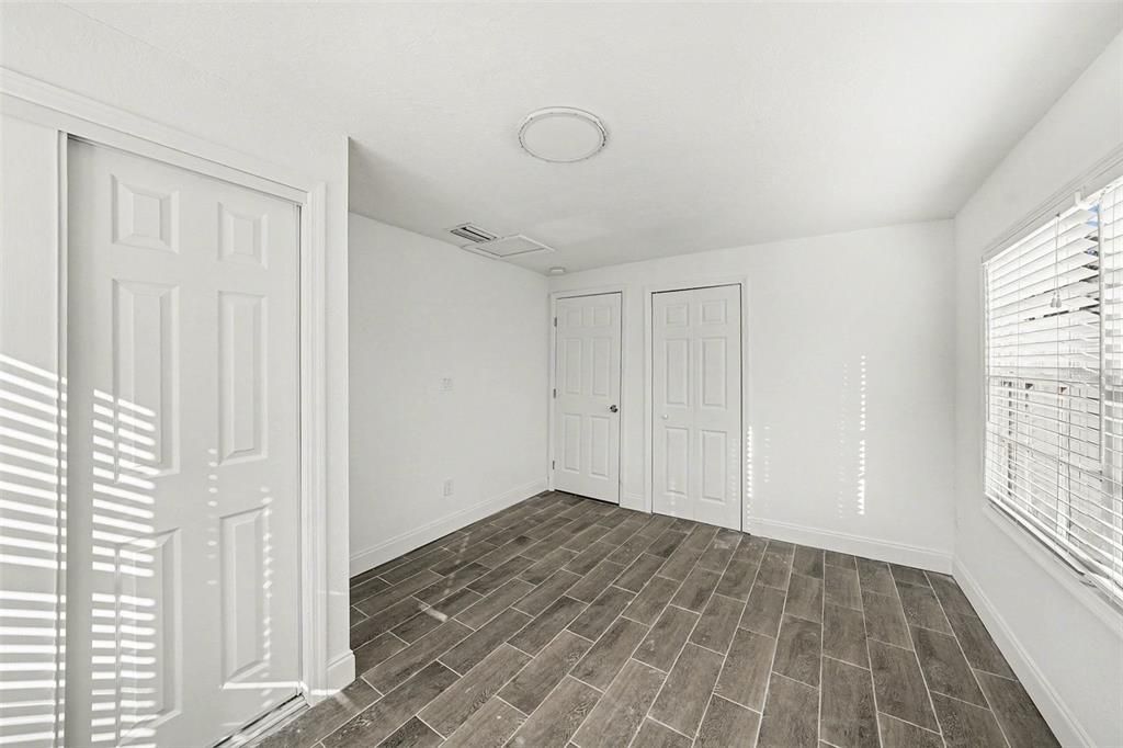 На продажу: $350,000 (3 спален, 2 ванн, 1250 Квадратных фут)