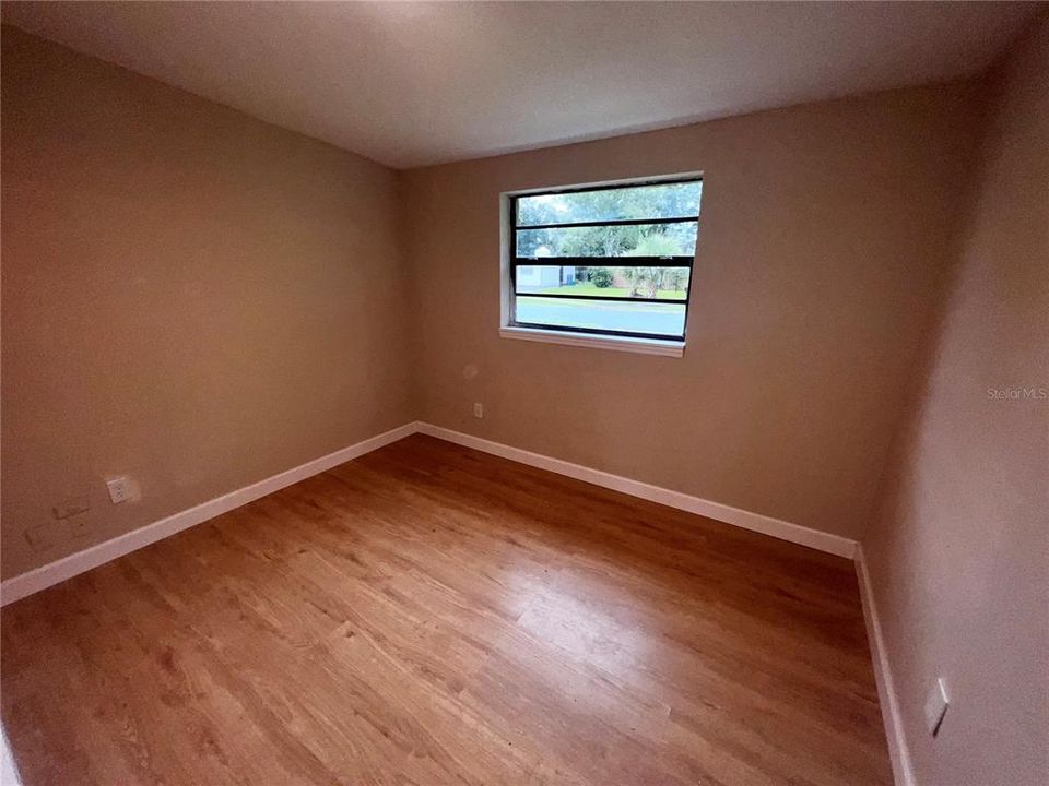 出租: $2,095 (4 贝兹, 2 浴室, 1231 平方英尺)