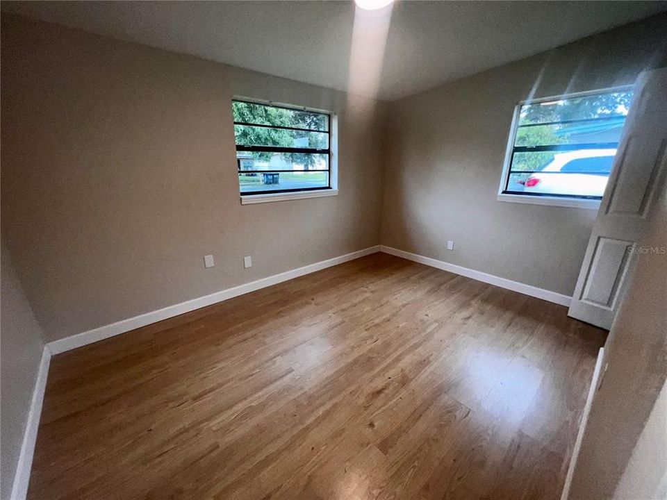 出租: $2,095 (4 贝兹, 2 浴室, 1231 平方英尺)