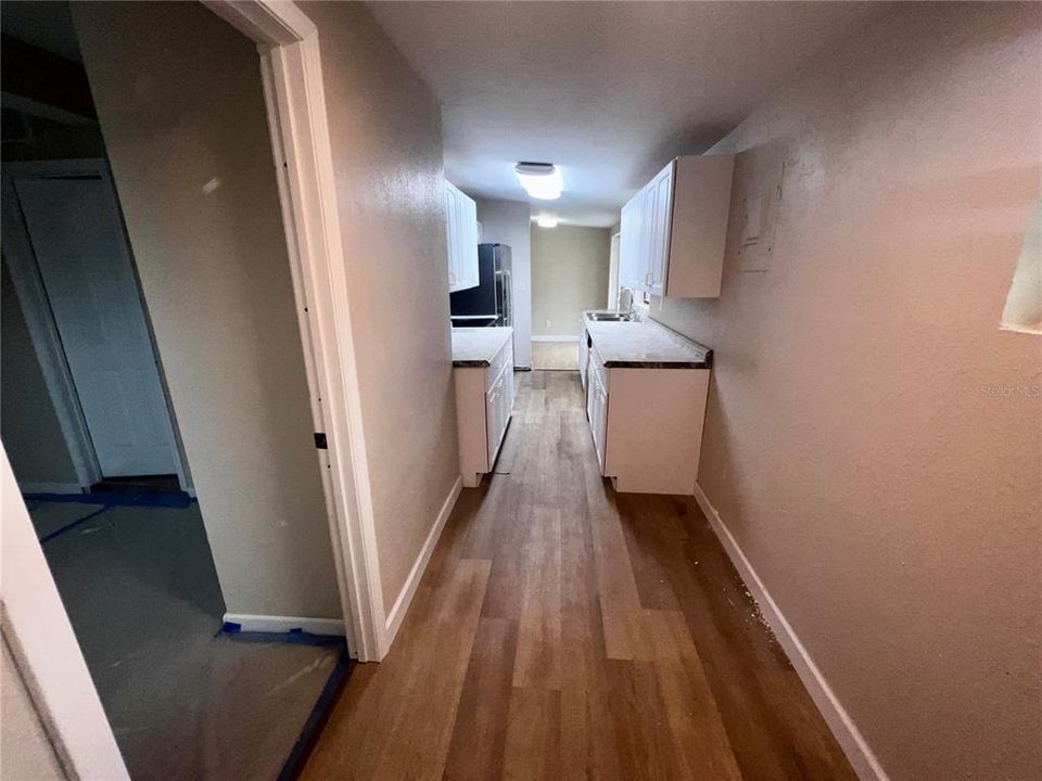 出租: $2,095 (4 贝兹, 2 浴室, 1231 平方英尺)