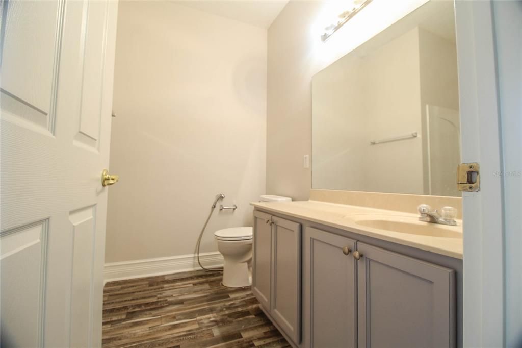 В аренду: $2,895 (4 спален, 3 ванн, 1960 Квадратных фут)