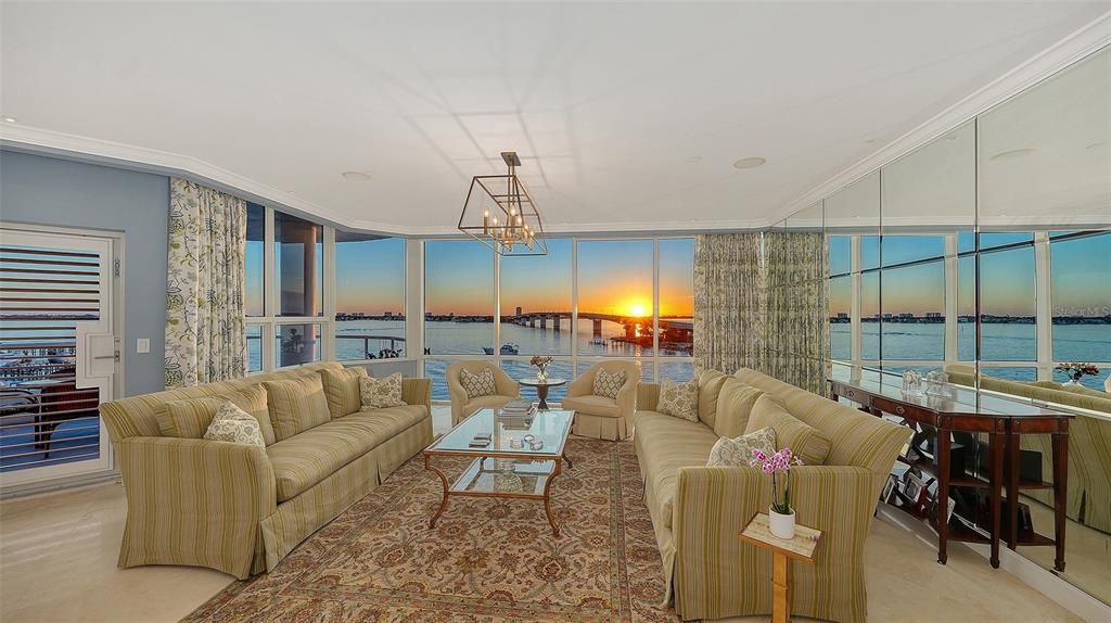 For Sale: $2,600,000 (3 beds, 3 baths, 3785 Square Feet)