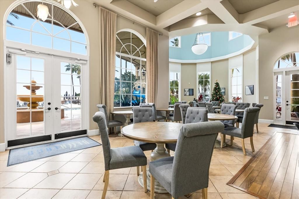 En Venta: $339,900 (3 camas, 2 baños, 1687 Pies cuadrados)