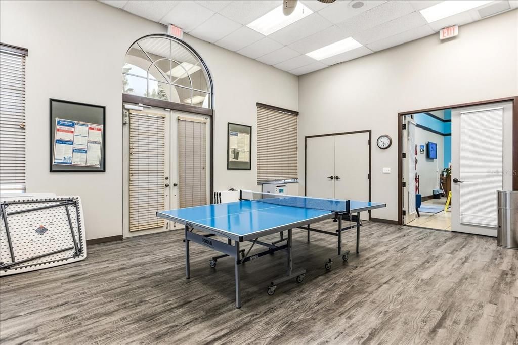 En Venta: $339,900 (3 camas, 2 baños, 1687 Pies cuadrados)