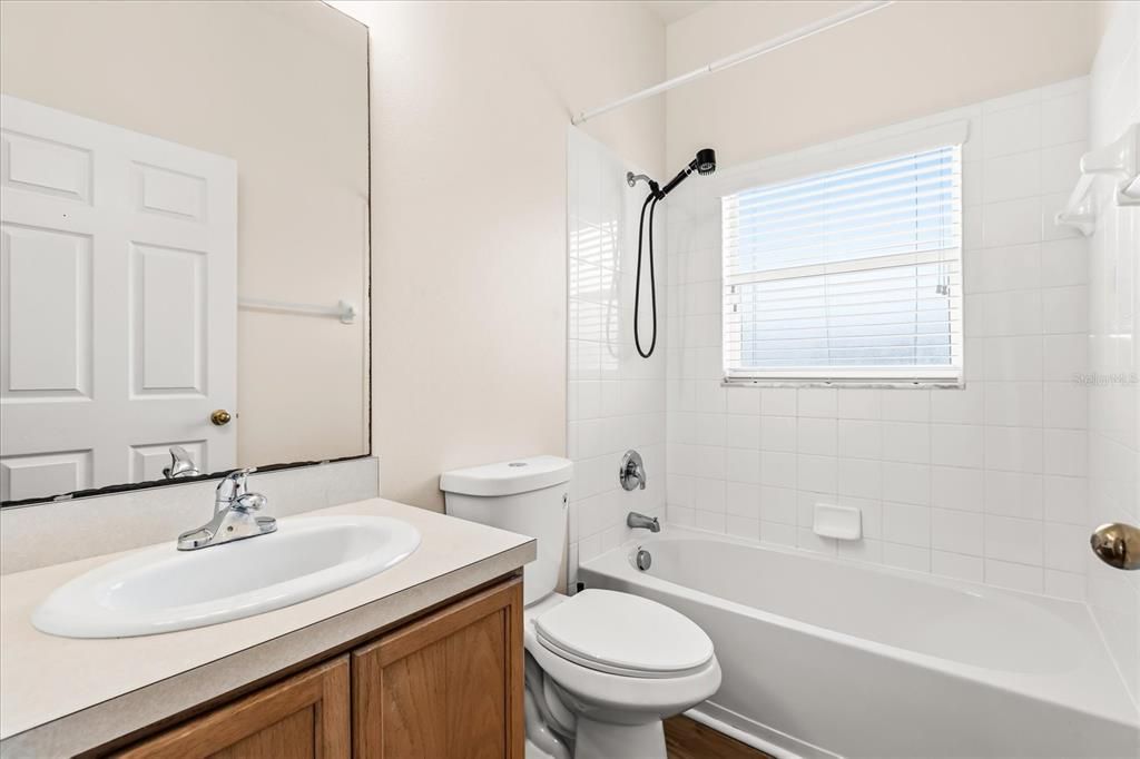 En Venta: $339,900 (3 camas, 2 baños, 1687 Pies cuadrados)