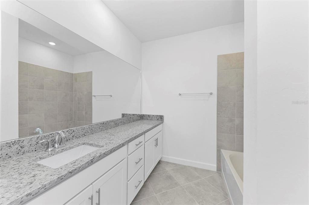 В аренду: $2,750 (3 спален, 2 ванн, 1879 Квадратных фут)