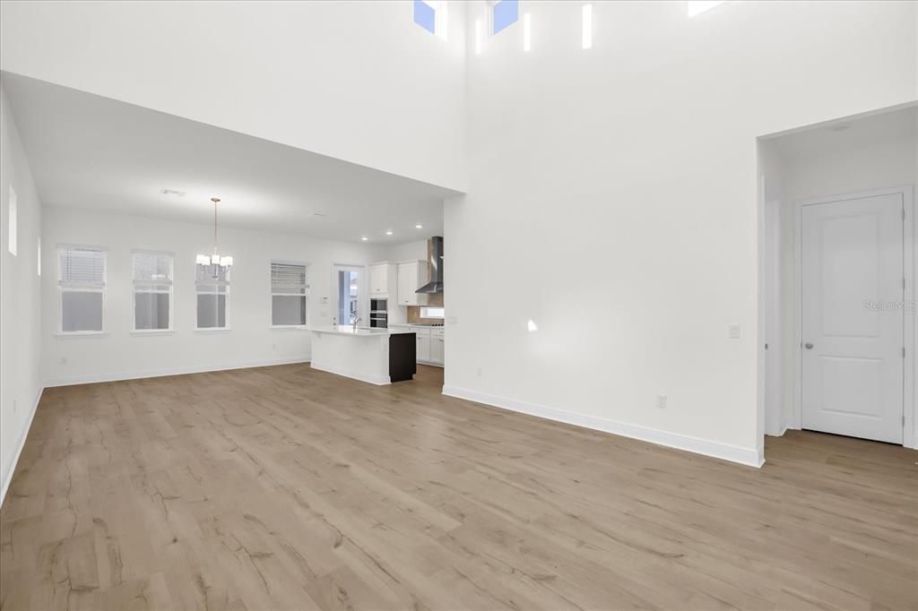 En Renta: $2,999 (3 camas, 2 baños, 2053 Pies cuadrados)