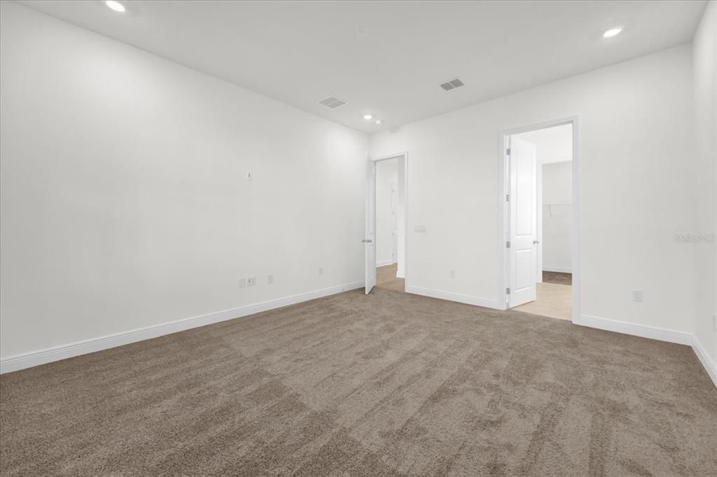 En Renta: $2,999 (3 camas, 2 baños, 2053 Pies cuadrados)