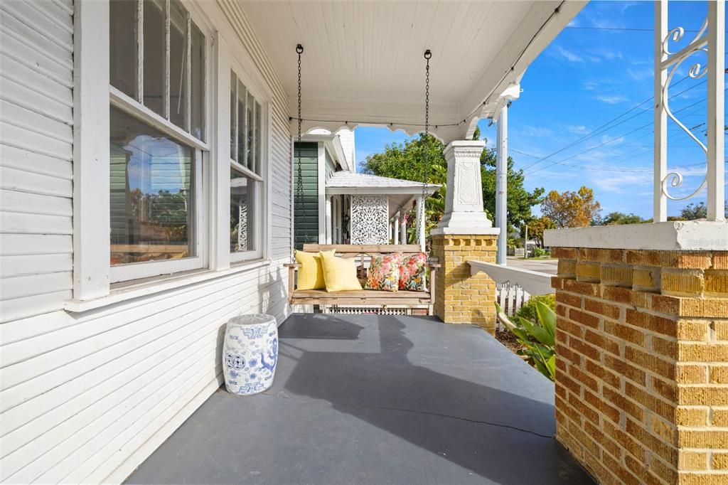 待售: $445,000 (4 贝兹, 2 浴室, 1918 平方英尺)