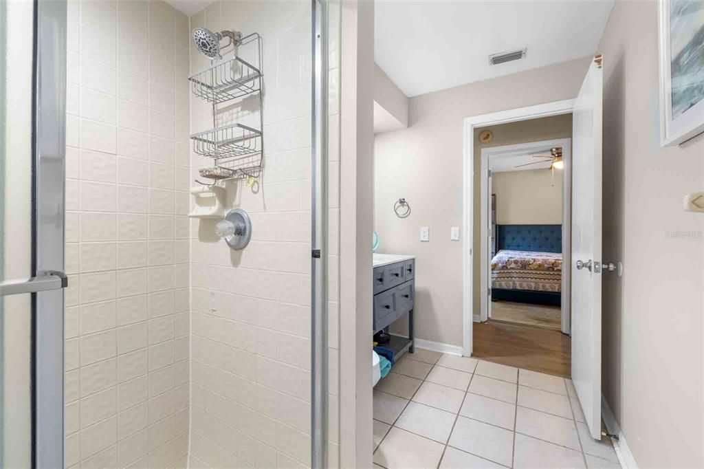 En Venta: $515,000 (4 camas, 3 baños, 2351 Pies cuadrados)