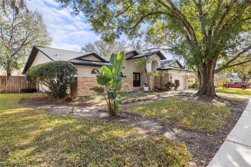 En Venta: $515,000 (4 camas, 3 baños, 2351 Pies cuadrados)