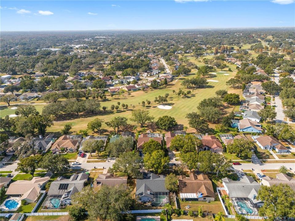 En Venta: $515,000 (4 camas, 3 baños, 2351 Pies cuadrados)