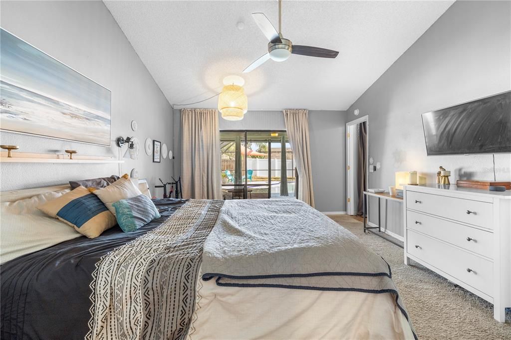 En Venta: $515,000 (4 camas, 3 baños, 2351 Pies cuadrados)