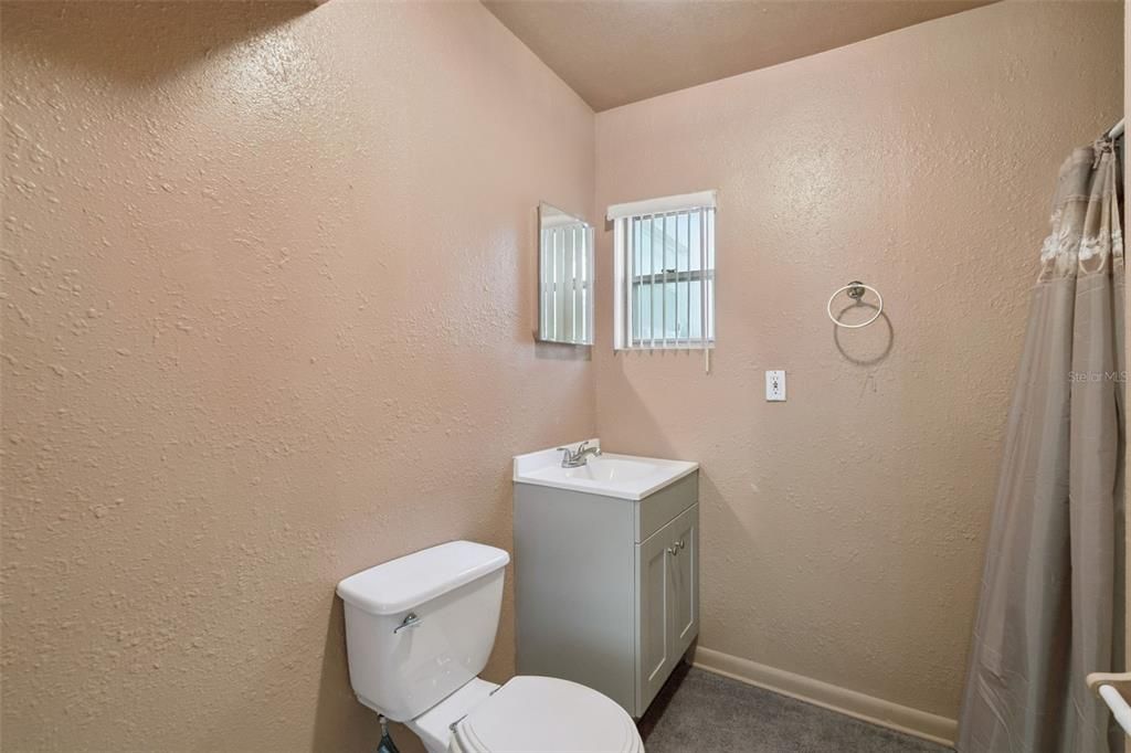 En Venta: $255,000 (3 camas, 2 baños, 1122 Pies cuadrados)