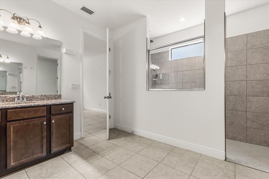 For Sale: $625,000 (4 beds, 3 baths, 2898 Square Feet)