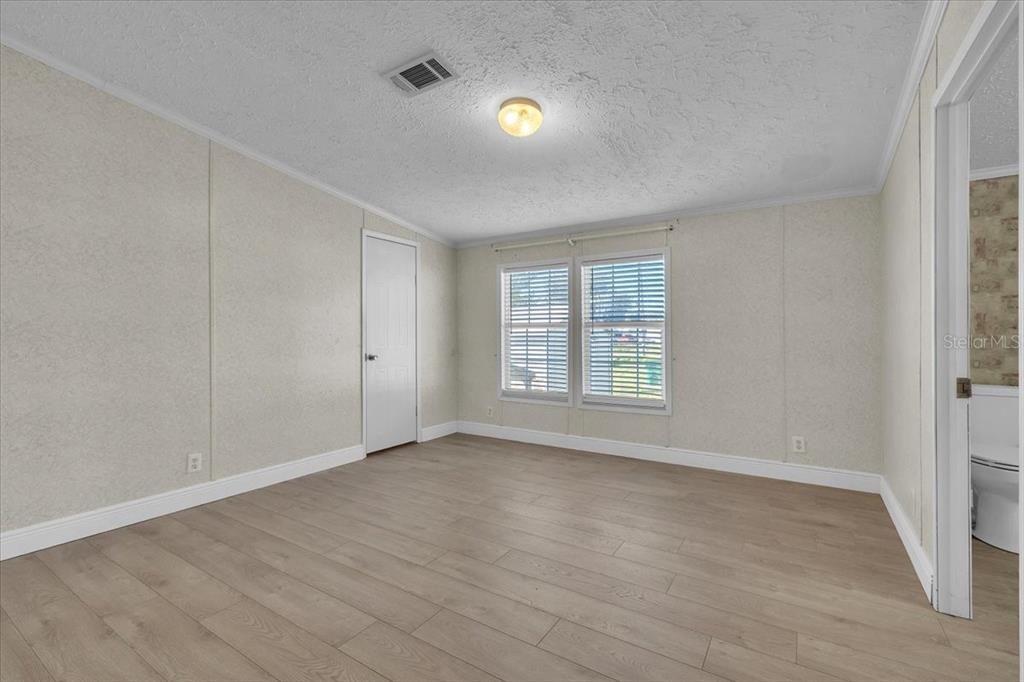Activo con contrato: $125,000 (2 camas, 2 baños, 1188 Pies cuadrados)