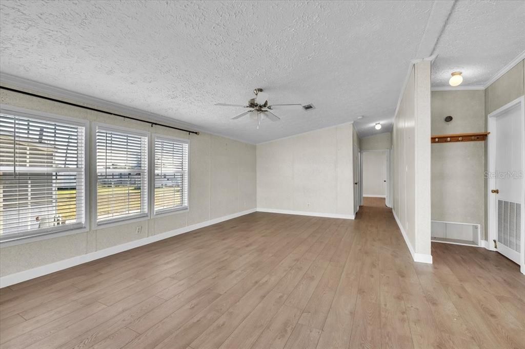 Activo con contrato: $125,000 (2 camas, 2 baños, 1188 Pies cuadrados)