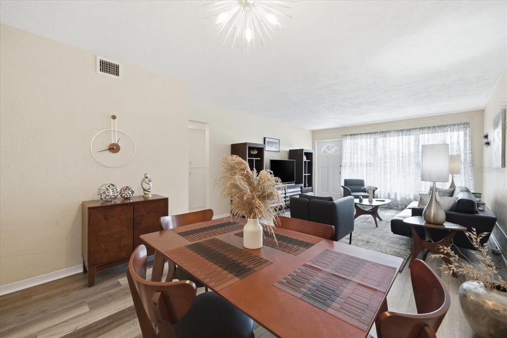 For Sale: $140,000 (2 beds, 2 baths, 835 Square Feet)