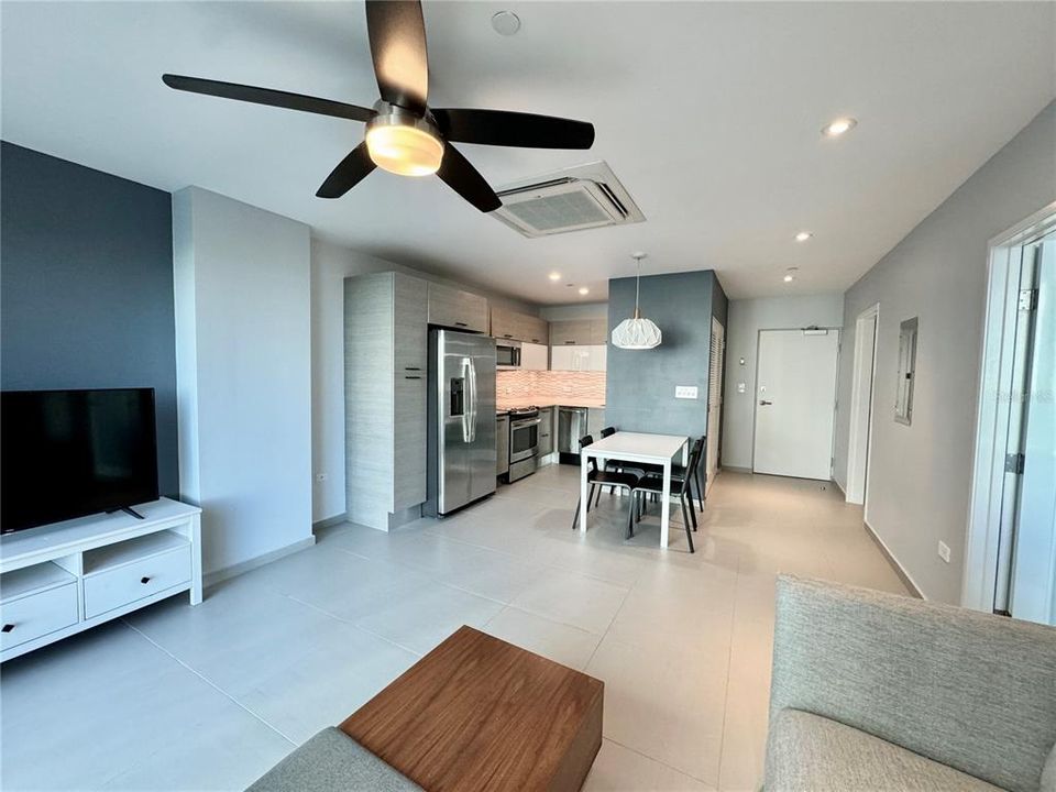 На продажу: $450,000 (1 спален, 1 ванн, 673 Квадратных фут)