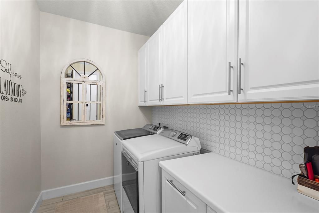 En Venta: $749,900 (2 camas, 2 baños, 1682 Pies cuadrados)