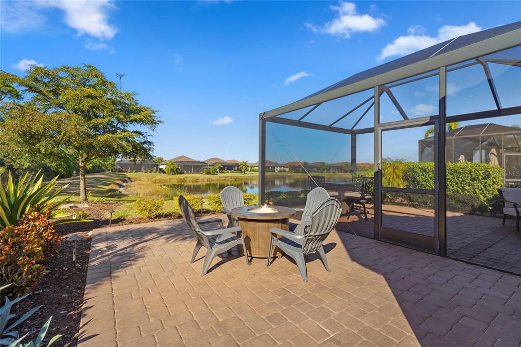 En Venta: $749,900 (2 camas, 2 baños, 1682 Pies cuadrados)