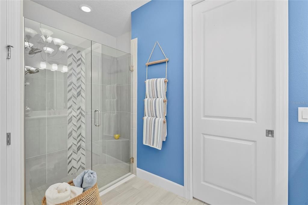 En Venta: $749,900 (2 camas, 2 baños, 1682 Pies cuadrados)