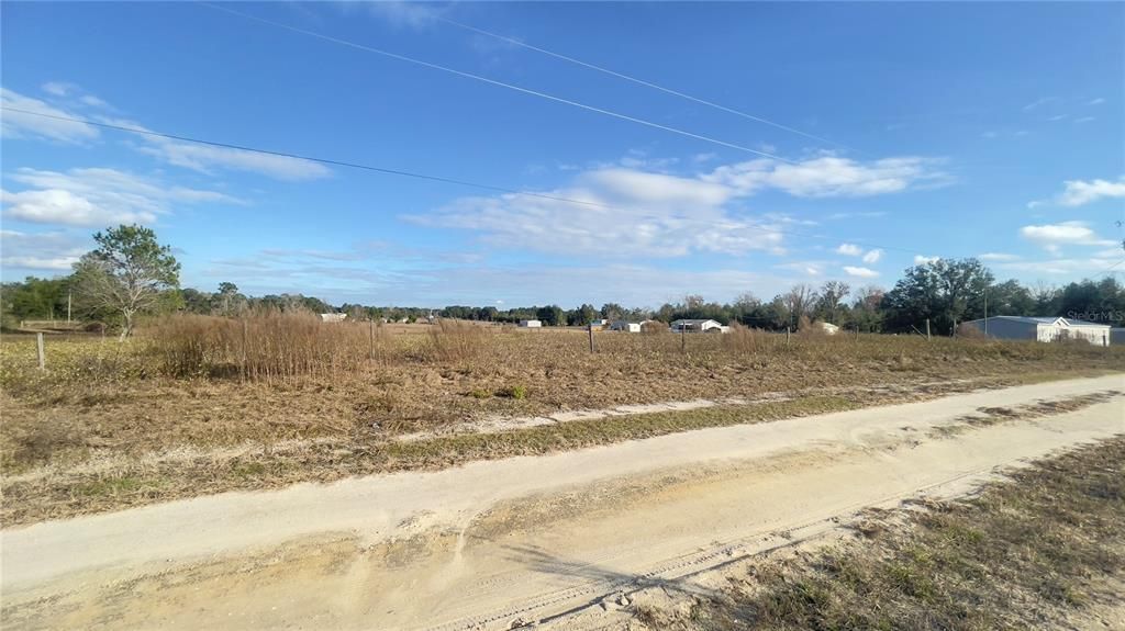 For Sale: $32,000 (1.25 acres)