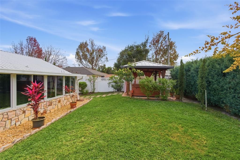 En Venta: $425,000 (3 camas, 2 baños, 1511 Pies cuadrados)