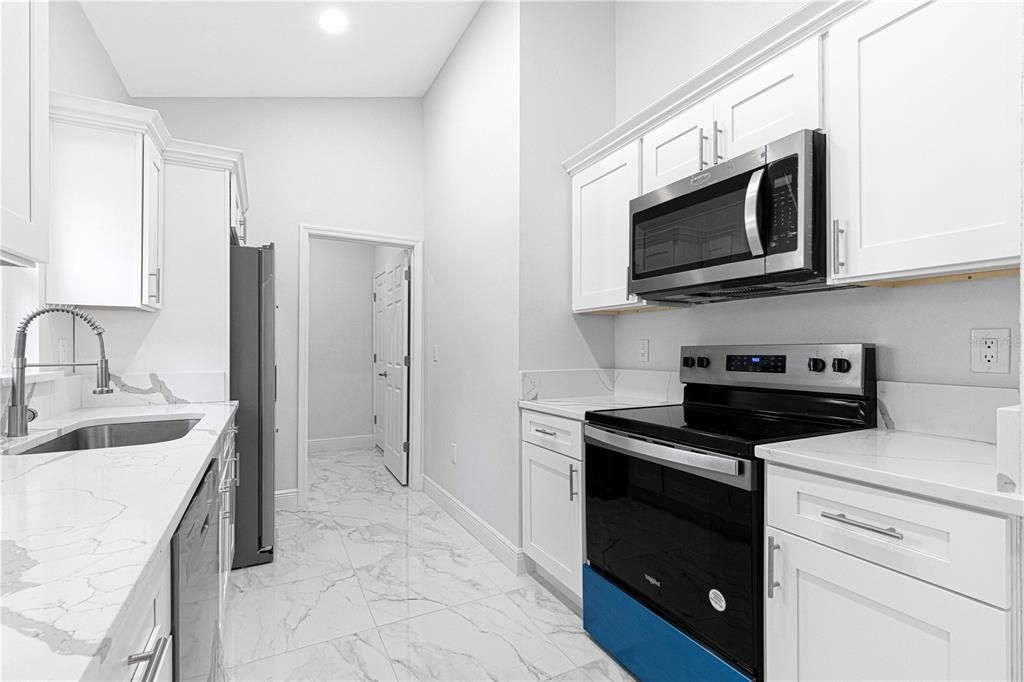 En Venta: $245,000 (3 camas, 2 baños, 1156 Pies cuadrados)