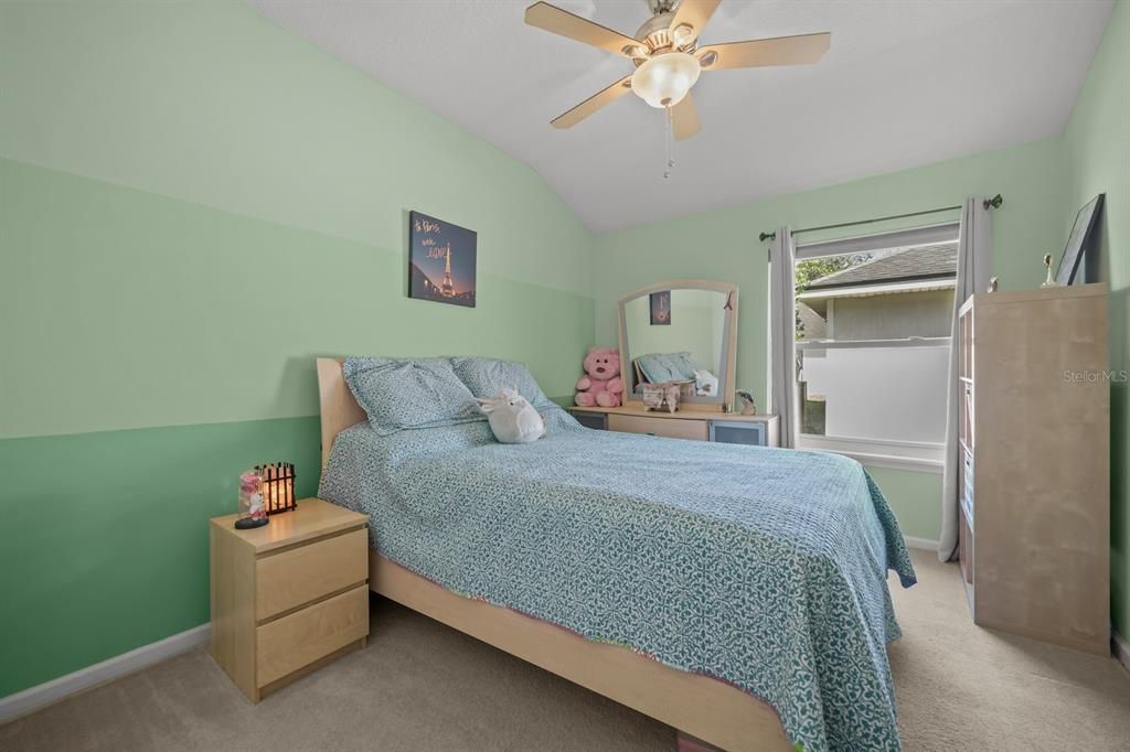 На продажу: $379,990 (4 спален, 2 ванн, 2114 Квадратных фут)