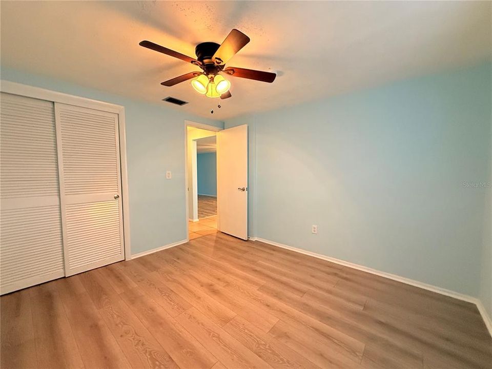 For Rent: $1,400 (2 beds, 2 baths, 888 Square Feet)