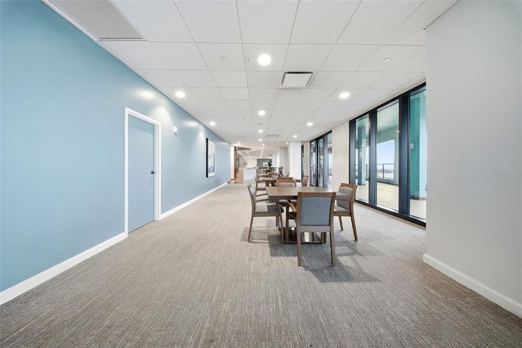 For Sale: $825,000 (3 beds, 2 baths, 1905 Square Feet)