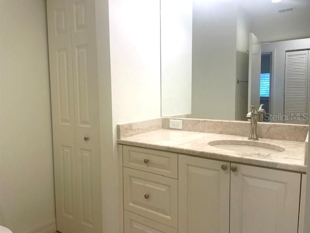 В аренду: $3,000 (2 спален, 2 ванн, 1248 Квадратных фут)