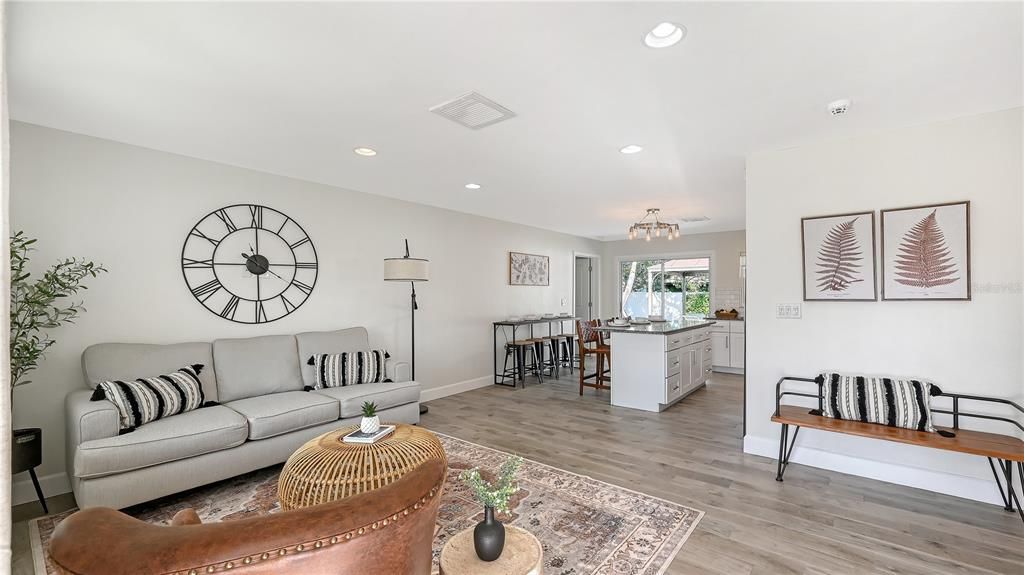 For Sale: $599,000 (3 beds, 2 baths, 1408 Square Feet)