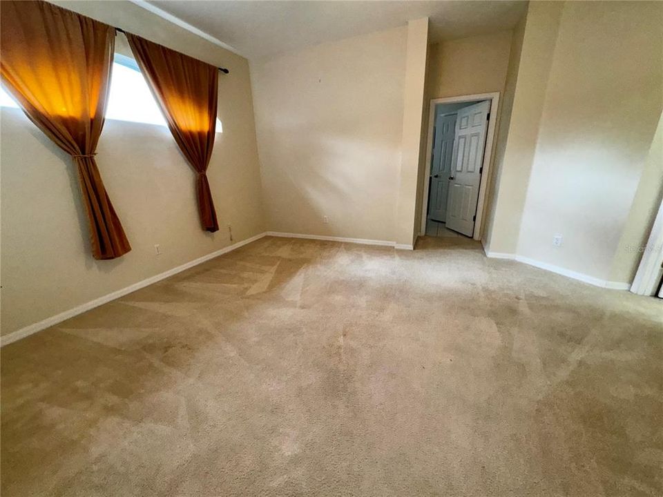 En Renta: $2,699 (4 camas, 3 baños, 2123 Pies cuadrados)