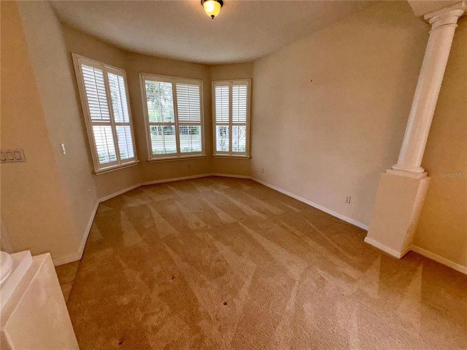 En Renta: $2,699 (4 camas, 3 baños, 2123 Pies cuadrados)