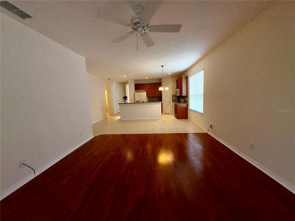 En Renta: $2,699 (4 camas, 3 baños, 2123 Pies cuadrados)