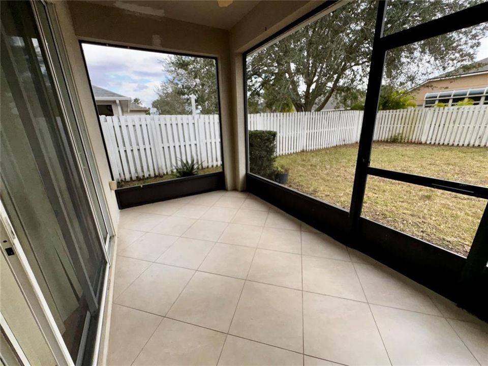 En Renta: $2,699 (4 camas, 3 baños, 2123 Pies cuadrados)