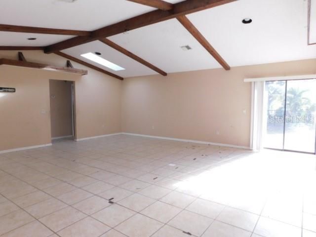 待售: $150,000 (3 贝兹, 2 浴室, 1456 平方英尺)