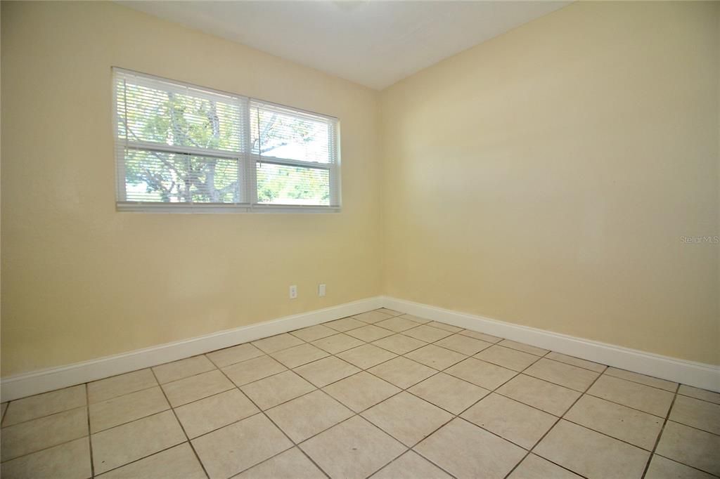 На продажу: $269,000 (3 спален, 2 ванн, 1163 Квадратных фут)