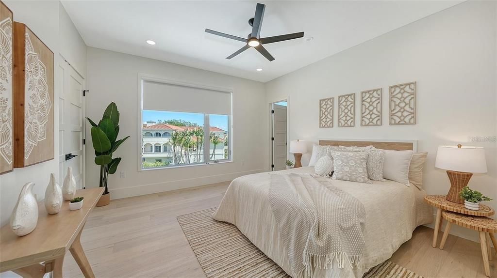 For Sale: $3,990,000 (4 beds, 4 baths, 3676 Square Feet)