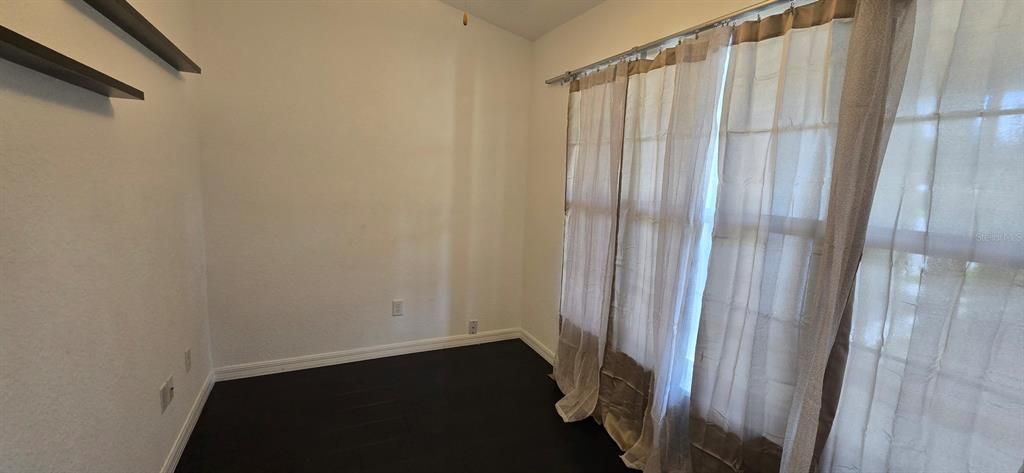 出租: $2,795 (4 贝兹, 3 浴室, 2637 平方英尺)