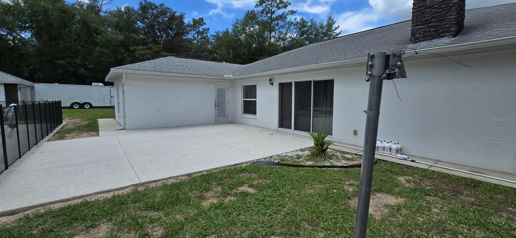 出租: $2,795 (4 贝兹, 3 浴室, 2637 平方英尺)